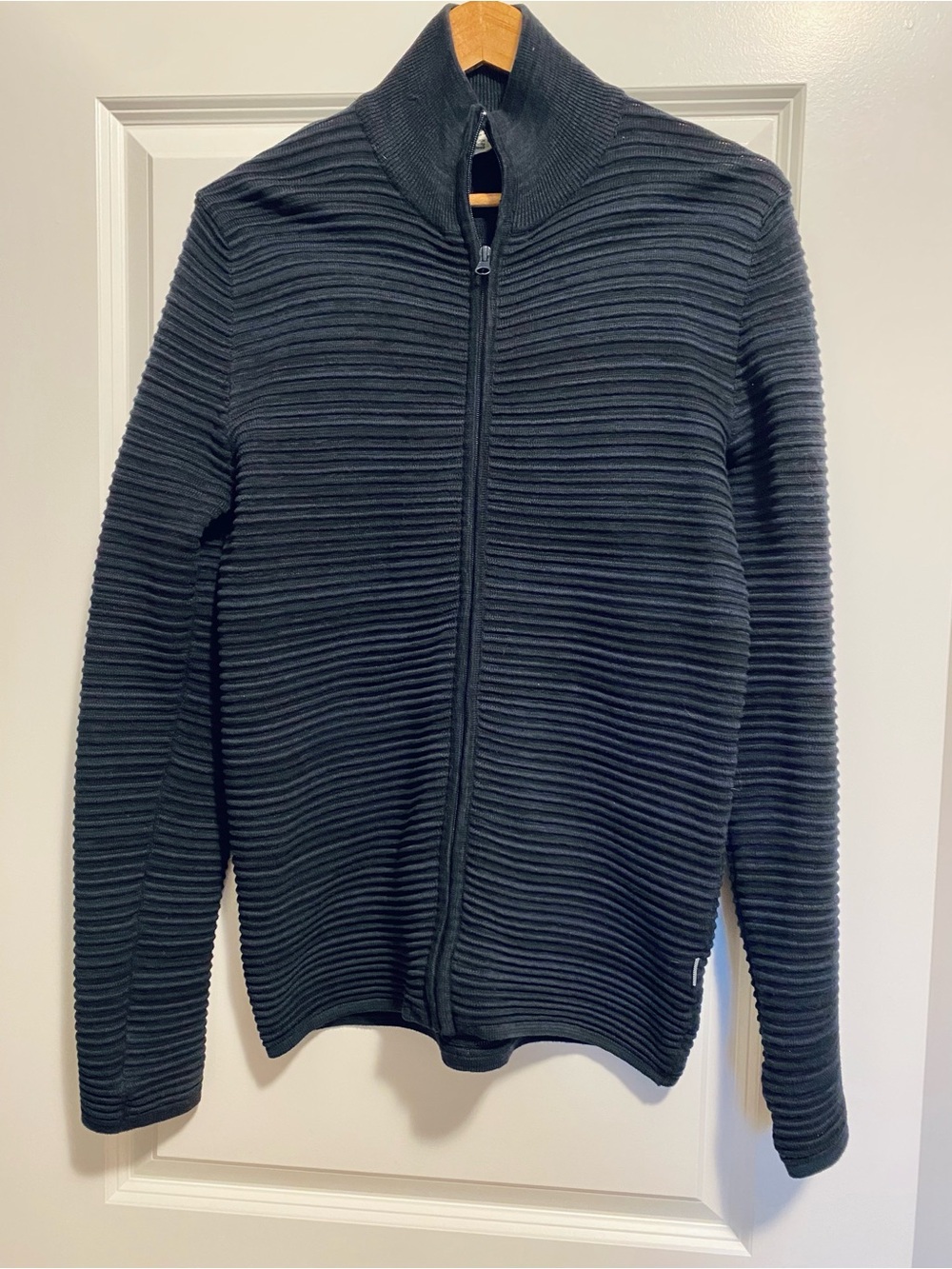 Men's Black Ribbed Full-Zip Sweater Jacket